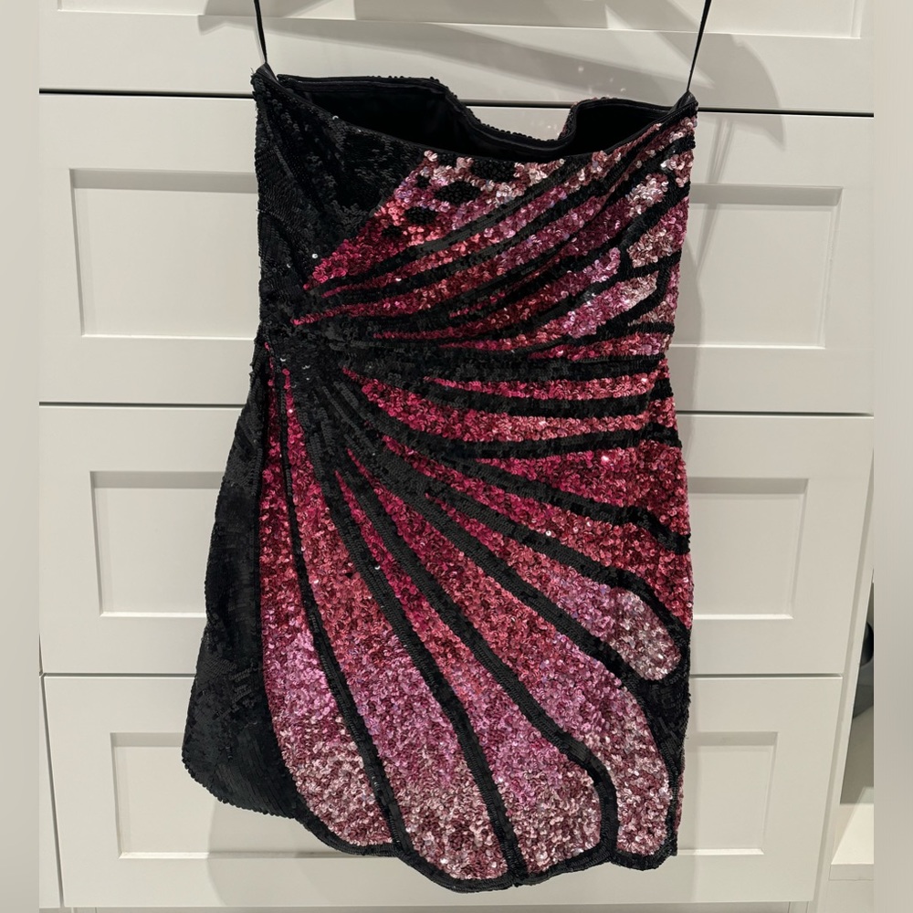 Retrofete mini strapless sequin dress never worn!!!
